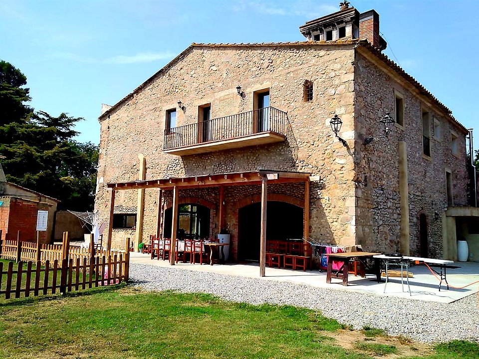 Chef at home in Saldet ( Alt Empordà ) with local cusine