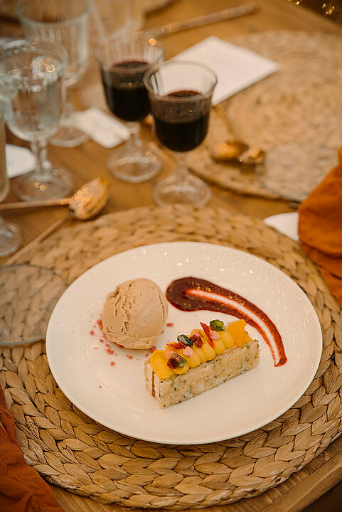 Chef at home for weddings